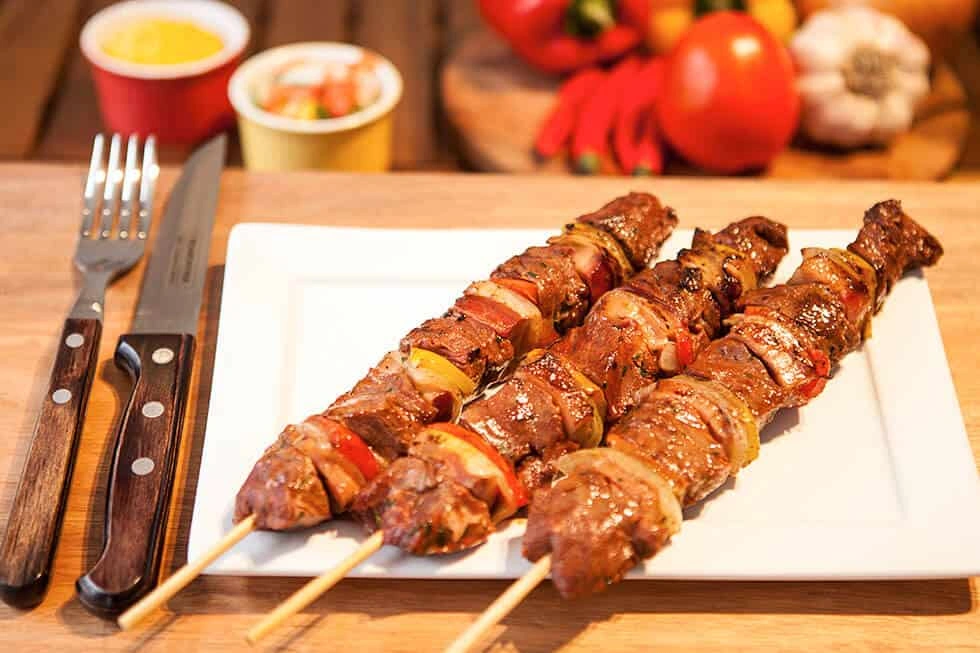 ESPETINHO DE YAKITORI BOVINO CONGELADO C/ 10 UN